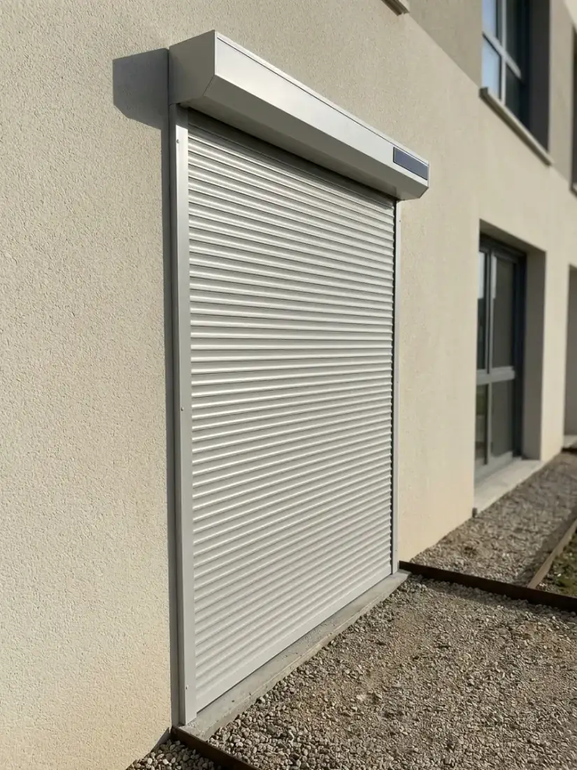 Volet roulant solaire à Créteil